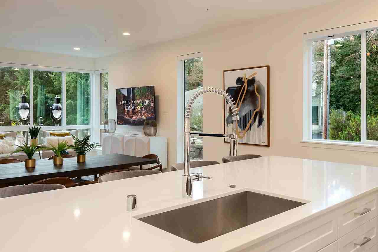 9619 Thorsk St - Photo 7 of 14