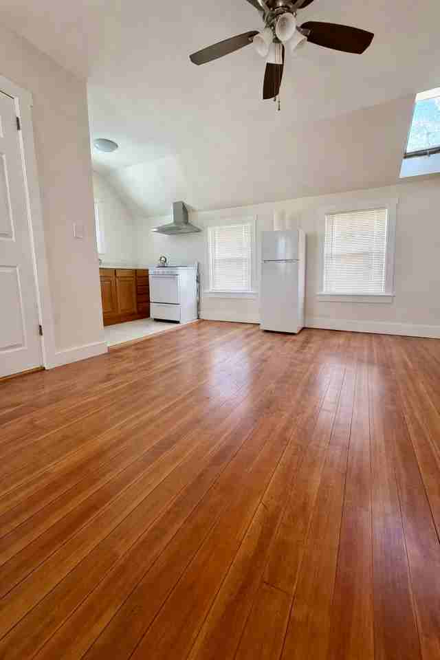 53 Locust St #2 - Photo 7 of 10