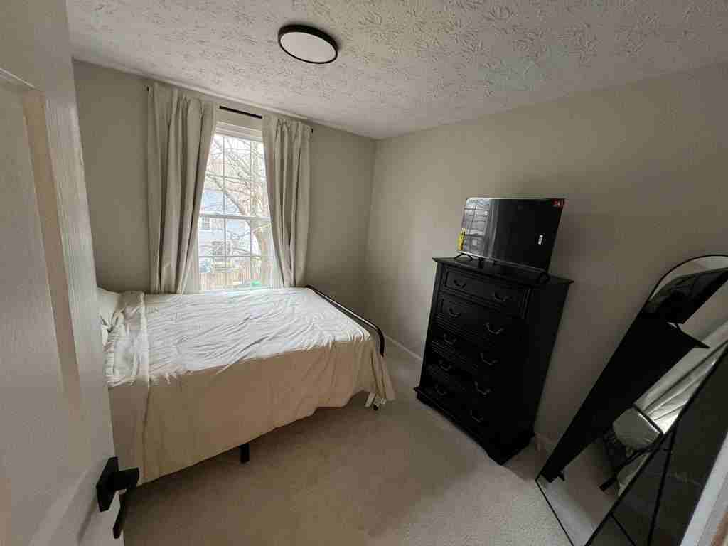 442 Shady Glen Dr - Photo 6 of 20