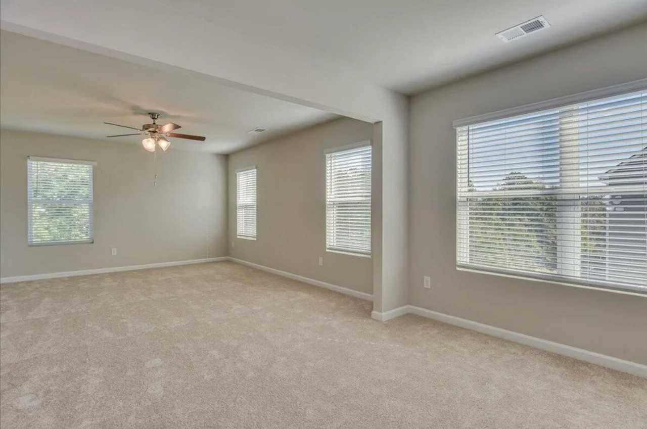 5421 Victoria Fls - Photo 7 of 16