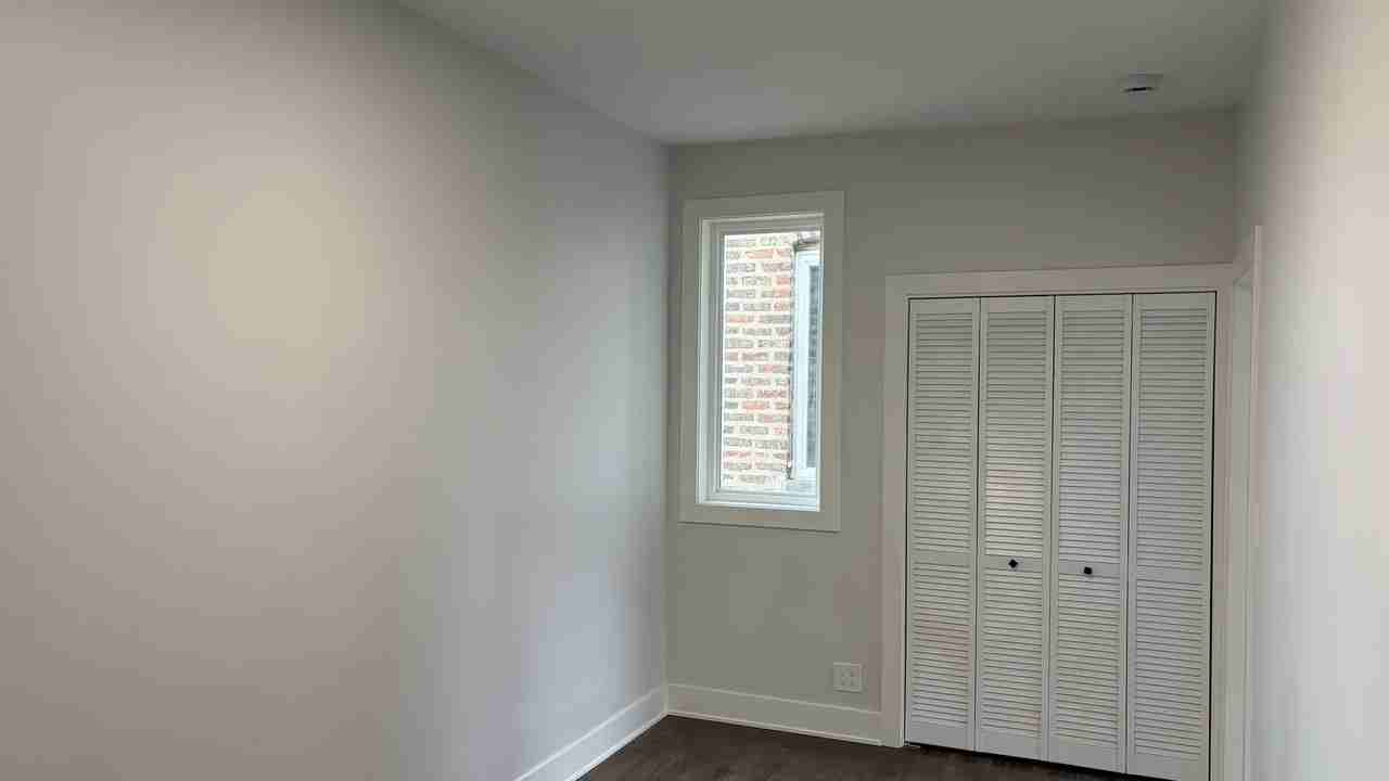 2313 S Wolcott Ave #2R - Photo 7 of 9