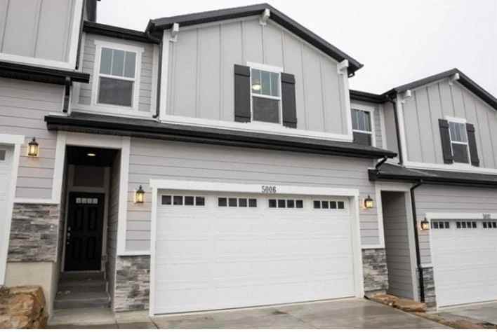 5006 N Marble Fox Way - Photo 2 of 14