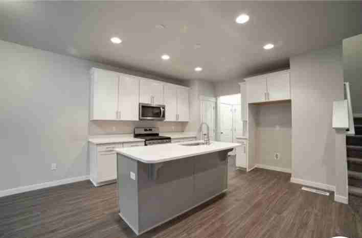 5006 N Marble Fox Way - Photo 4 of 14