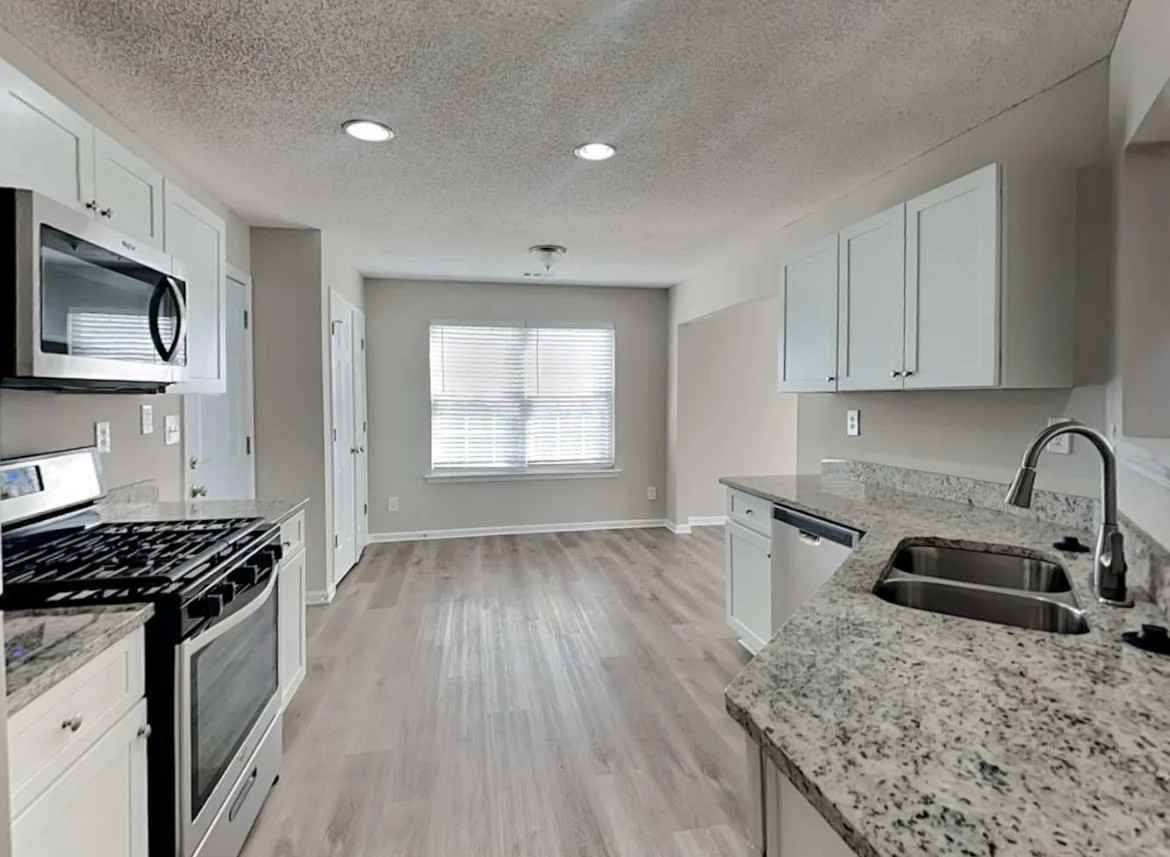 3806 Devon Chase Rd ##Ga - Photo 3 of 9