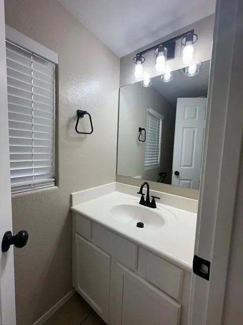 1518 Waterwheel Dr - Photo 4 of 10