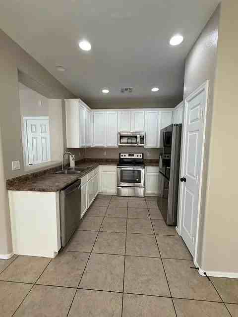 1518 Waterwheel Dr - Photo 6 of 10