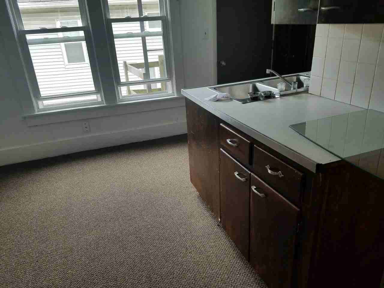 347 E Crain Ave - Photo 7 of 12