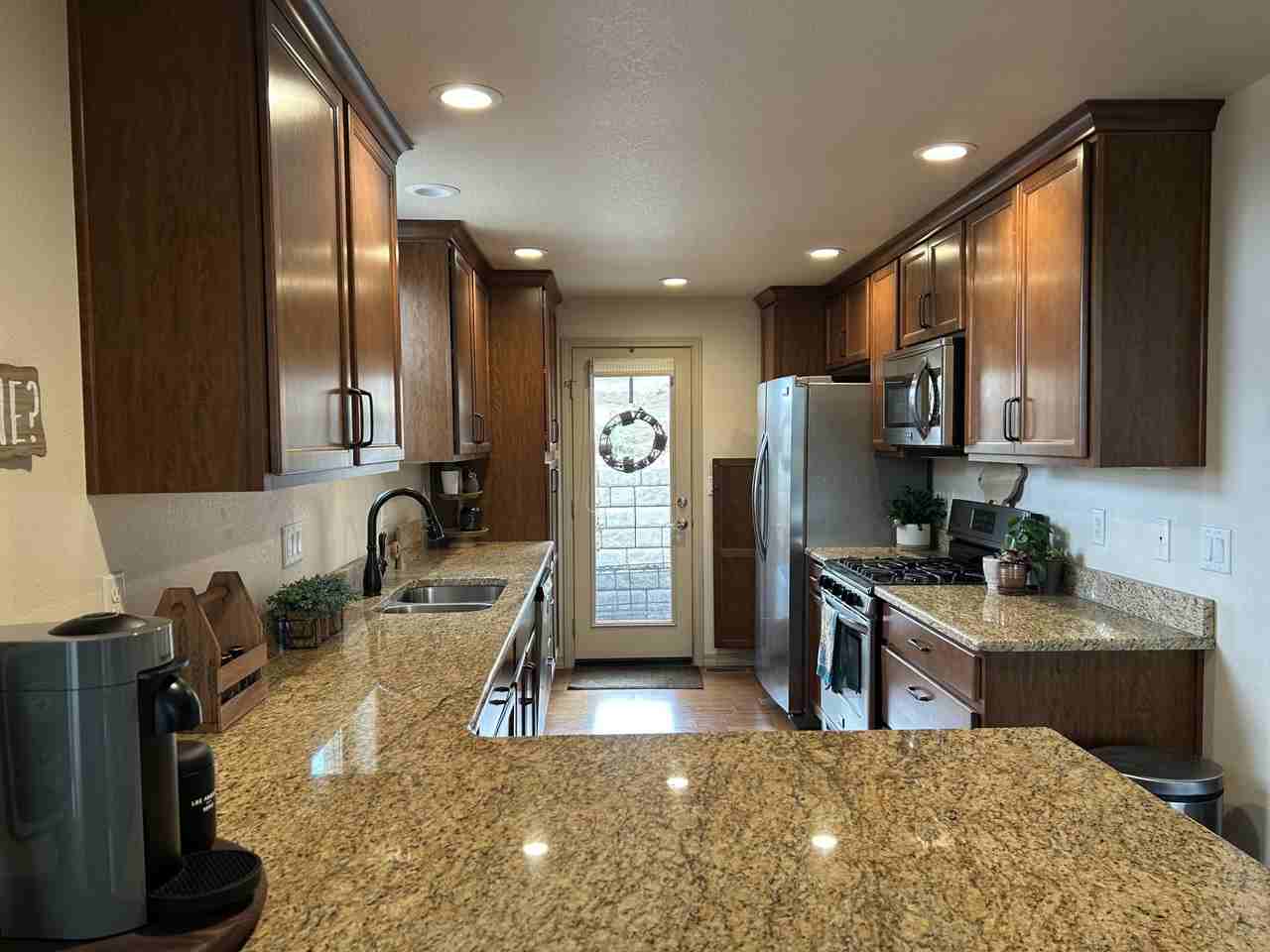 5721 Canyon Reserve Hts #5721 - Photo 4 of 20