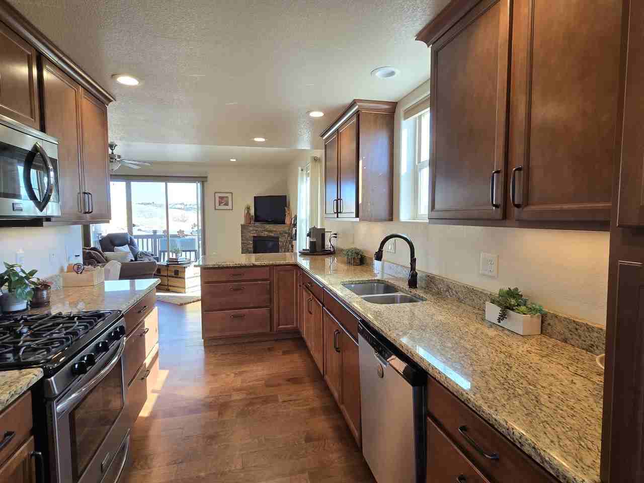 5721 Canyon Reserve Hts #5721 - Photo 5 of 20