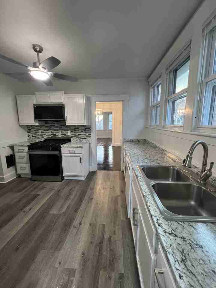 37 Center St #2 - Photo 2 of 32