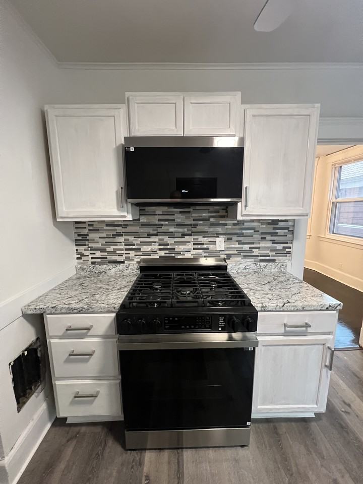 37 Center St #2 - Photo 3 of 32