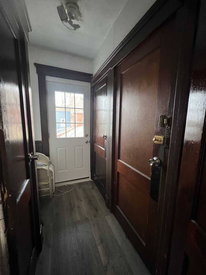 37 Center St #2 - Photo 6 of 32