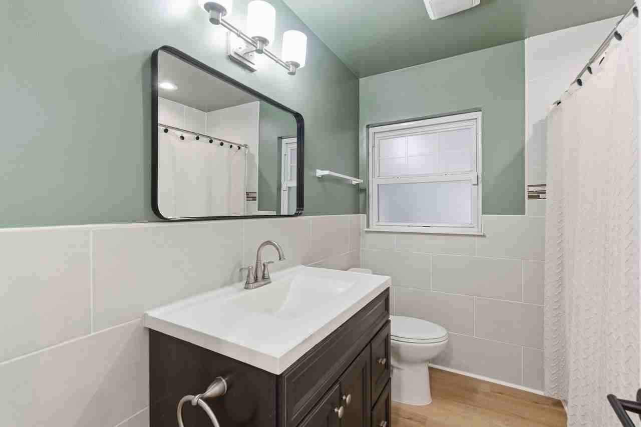 327 Sunny Ln #NA - Photo 4 of 30