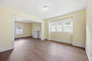 featured image of 324 Crestwood Ave #2