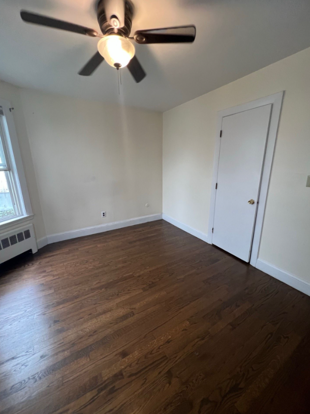 90 Winthrop Shore Dr #3A - Photo 3 of 6