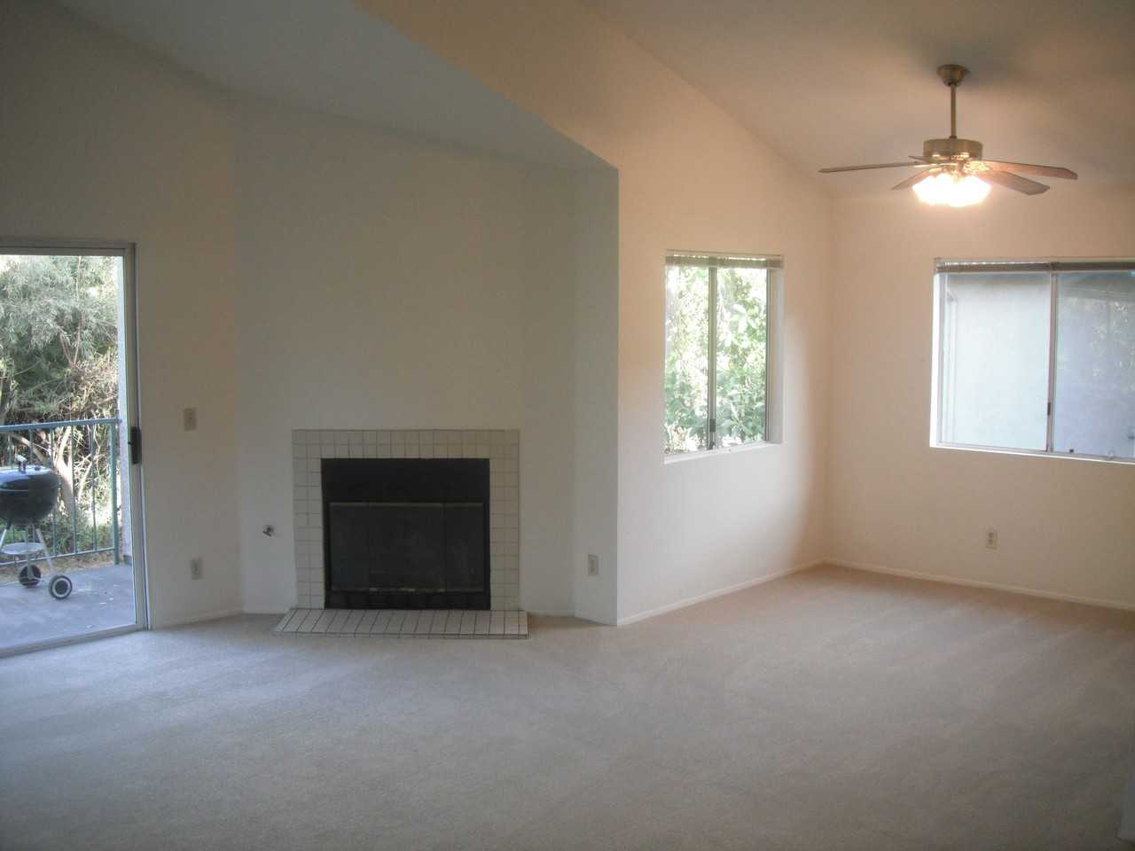 11263 Avenida De Los Lobos #G - Photo 3 of 6