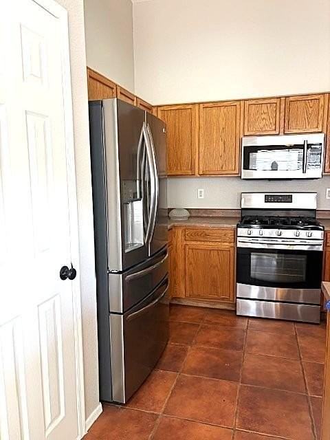 20464 N 81st Ln - Photo 7 of 16