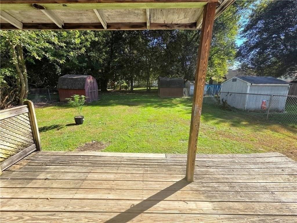 235B Allen St - Photo 4 of 29