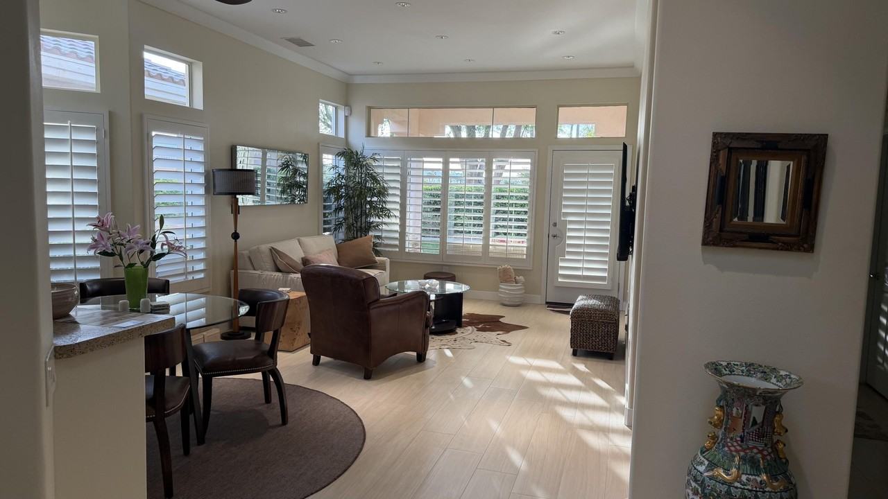 37672 Breeze Way - Photo 4 of 15