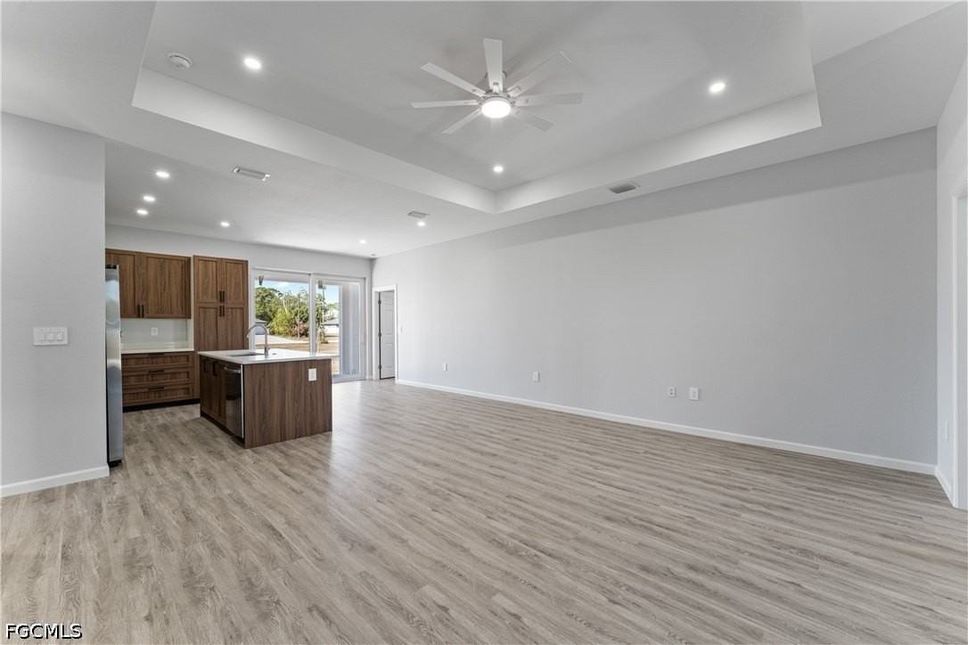 4730 Nw 38th Pl - Photo 4 of 31