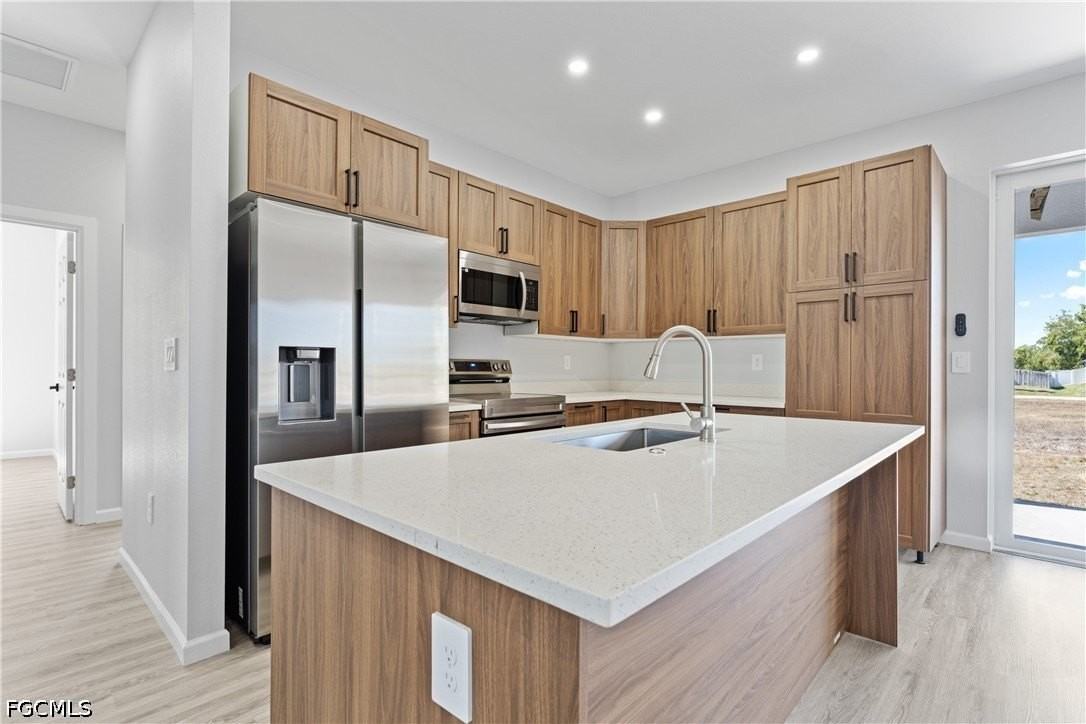 4730 Nw 38th Pl - Photo 7 of 31