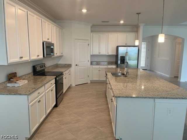 14501 Palamos Cir - Photo 4 of 29