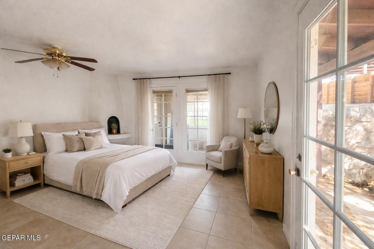 320 Arboles Dr - Photo 5 of 13