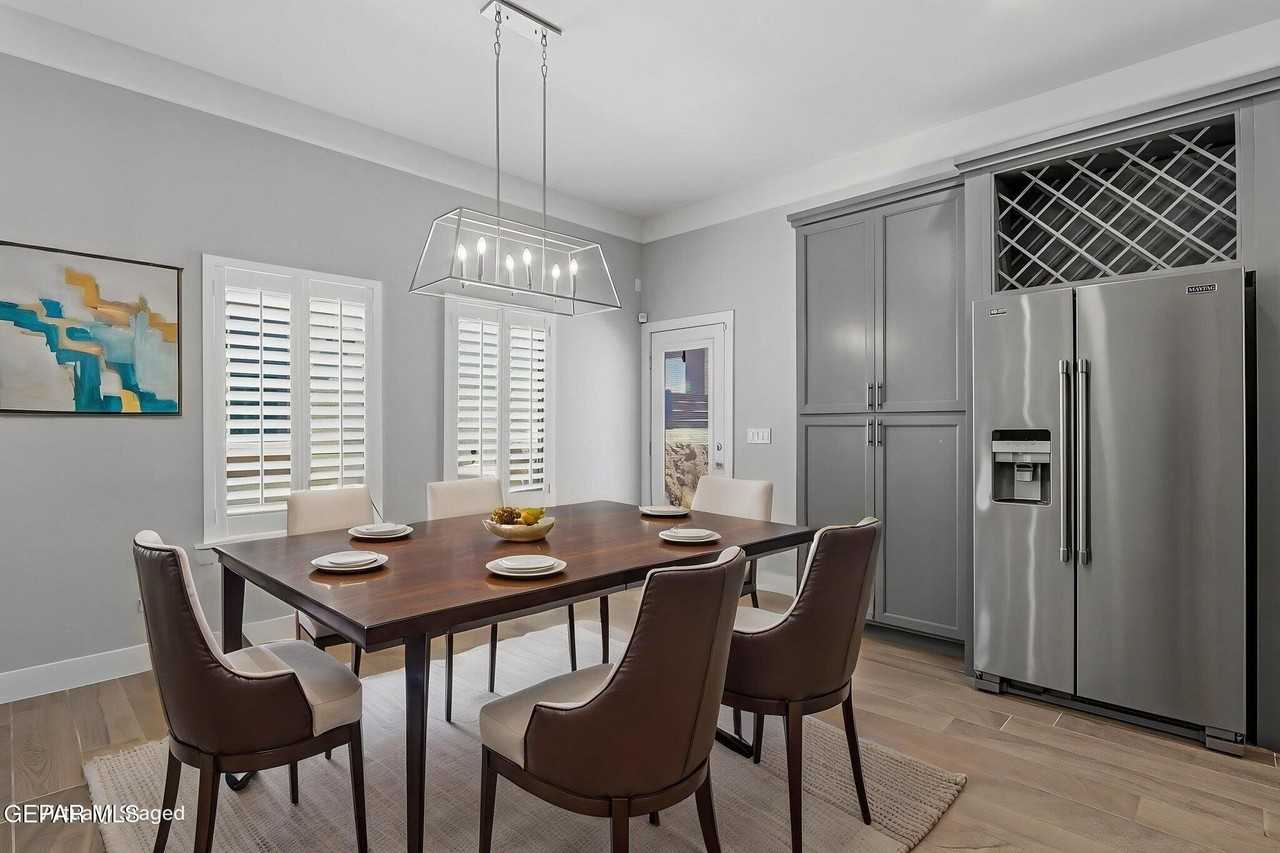 13580 Lawkland St - Photo 7 of 47