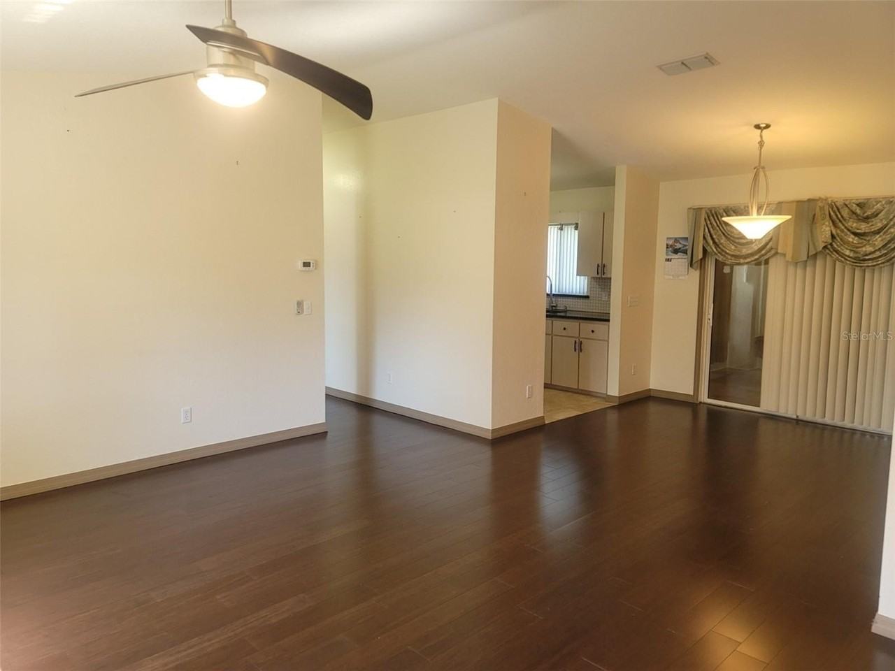 10202 Sw 61st Terrace Rd - Photo 4 of 24