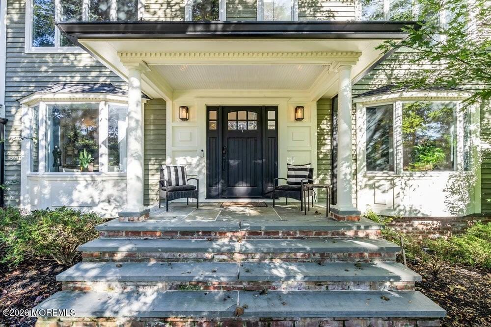 17 Woods End Rd - Photo 3 of 43