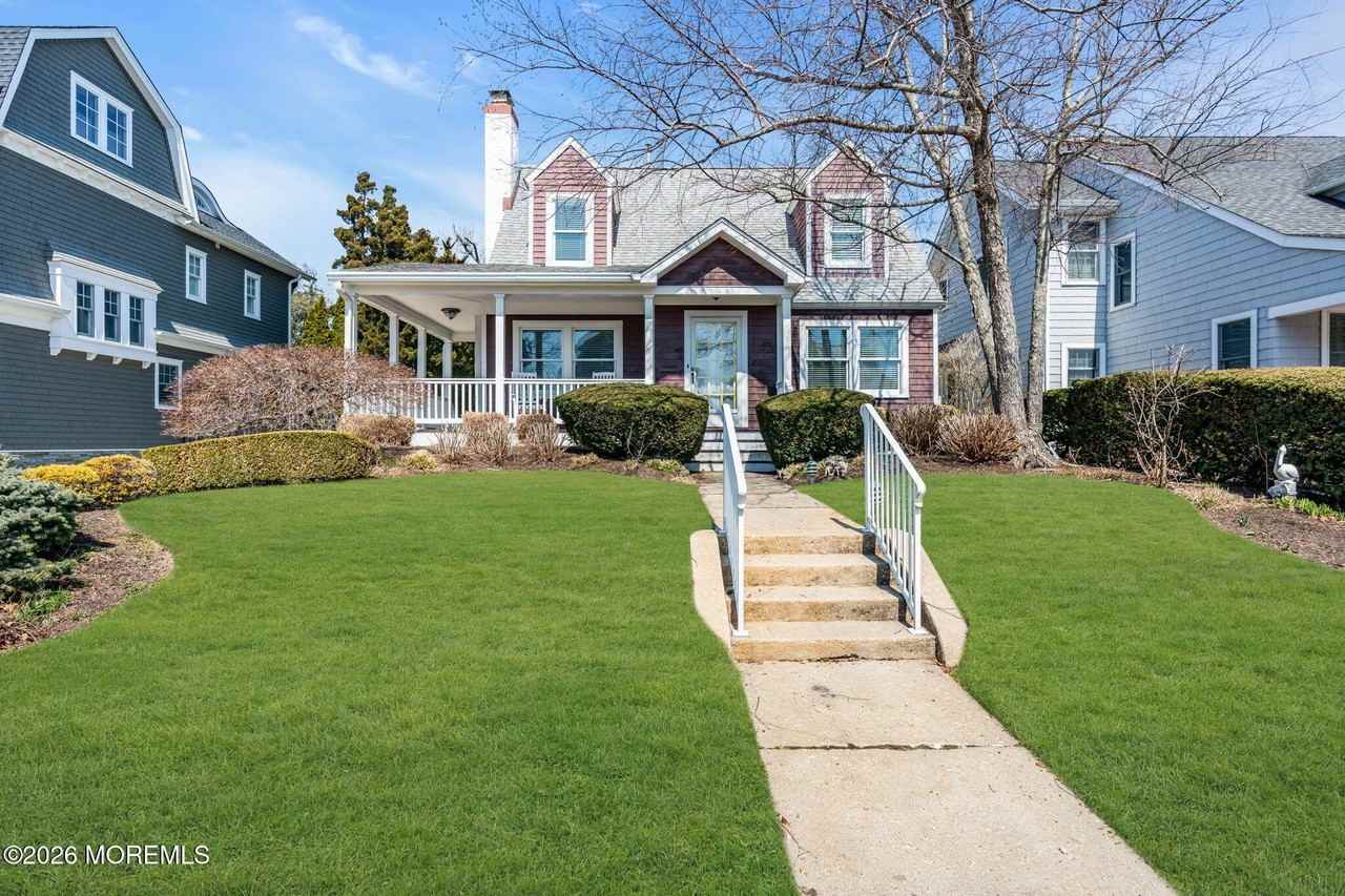 111 Chicago Blvd - Photo 3 of 47