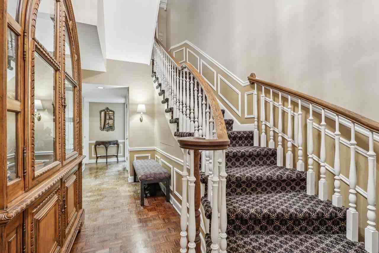 19 Landmark Unit 19 - Photo 7 of 50