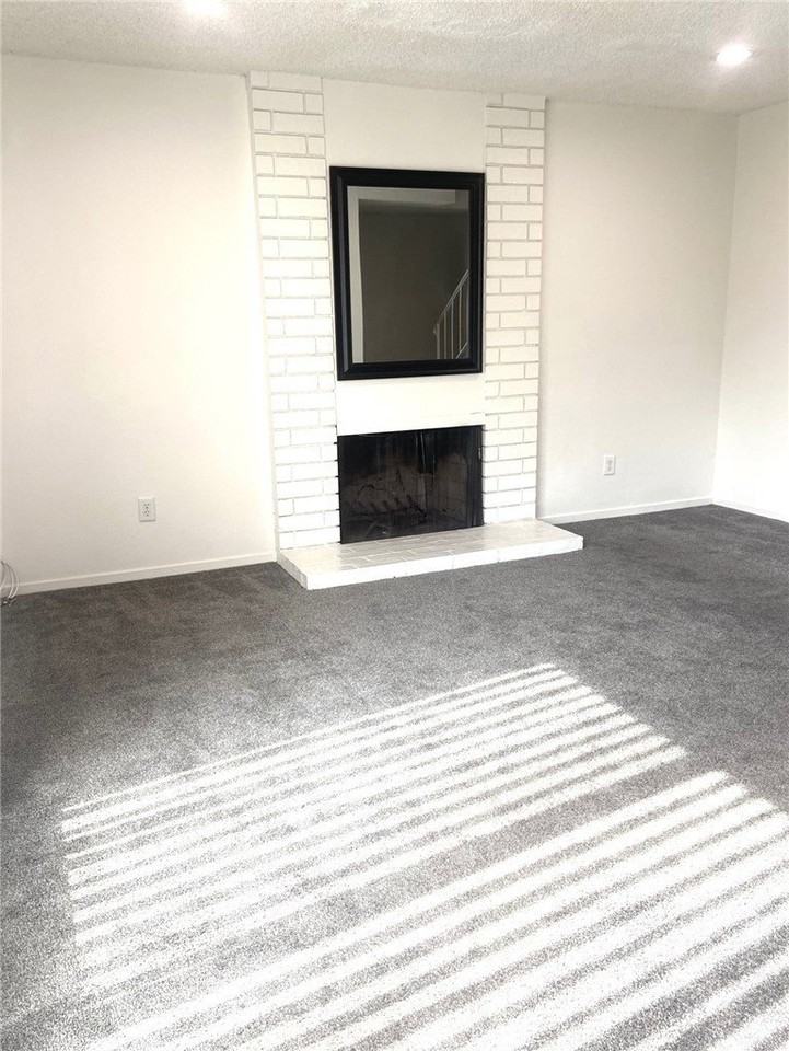 1582 Mitchell Ave - Photo 3 of 46