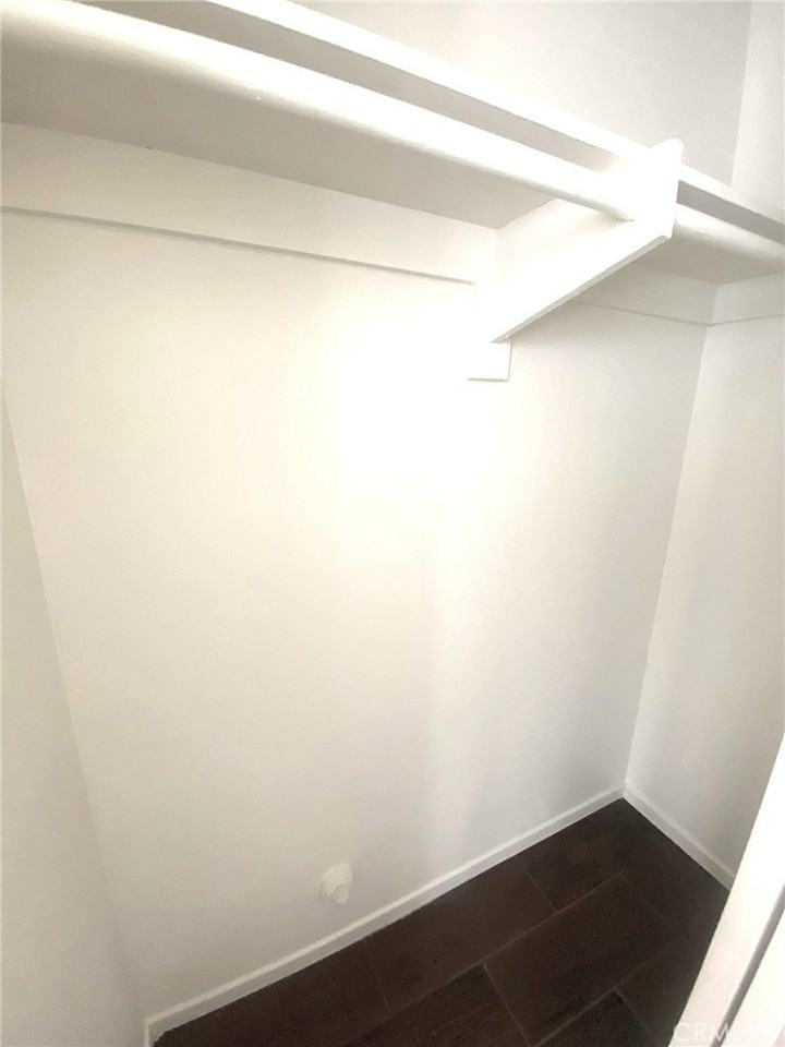 1582 Mitchell Ave - Photo 6 of 46