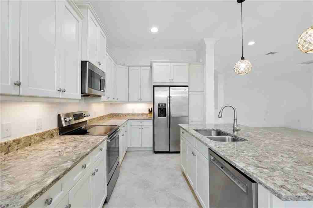 6549 Dominica Dr Unit 101 - Photo 7 of 27