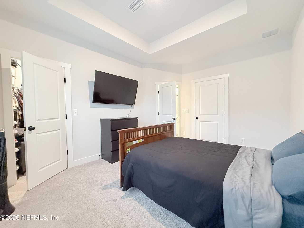 11102 Quantum Ct - Photo 5 of 37