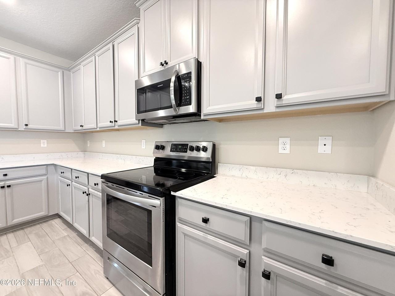 1699 Enclave Rd - Photo 3 of 30