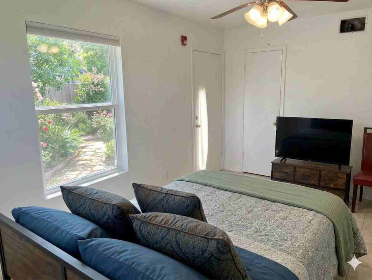 Falmouth Ave - Photo 6 of 8