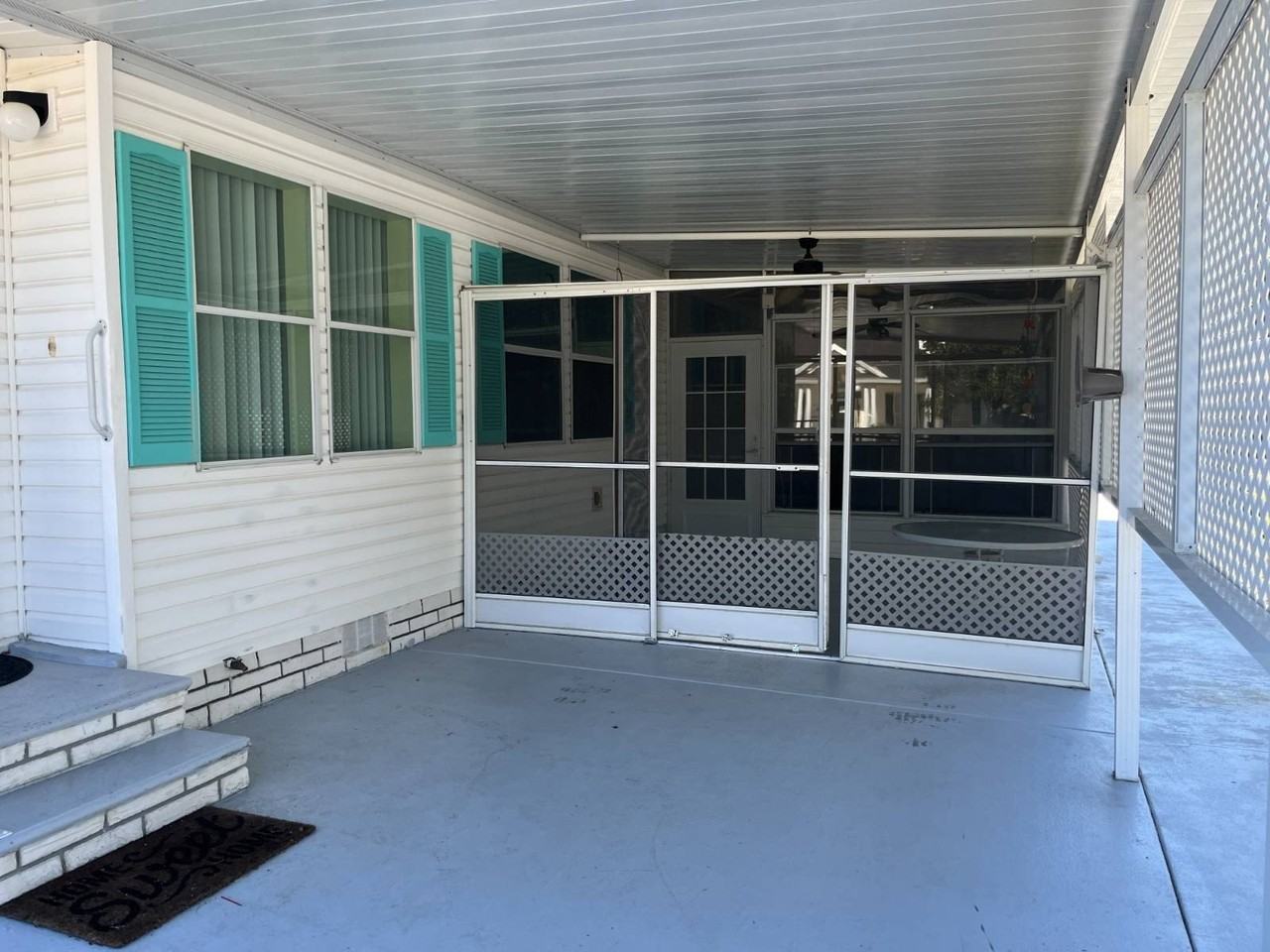 5870 Sw 59th St - Photo 2 of 18