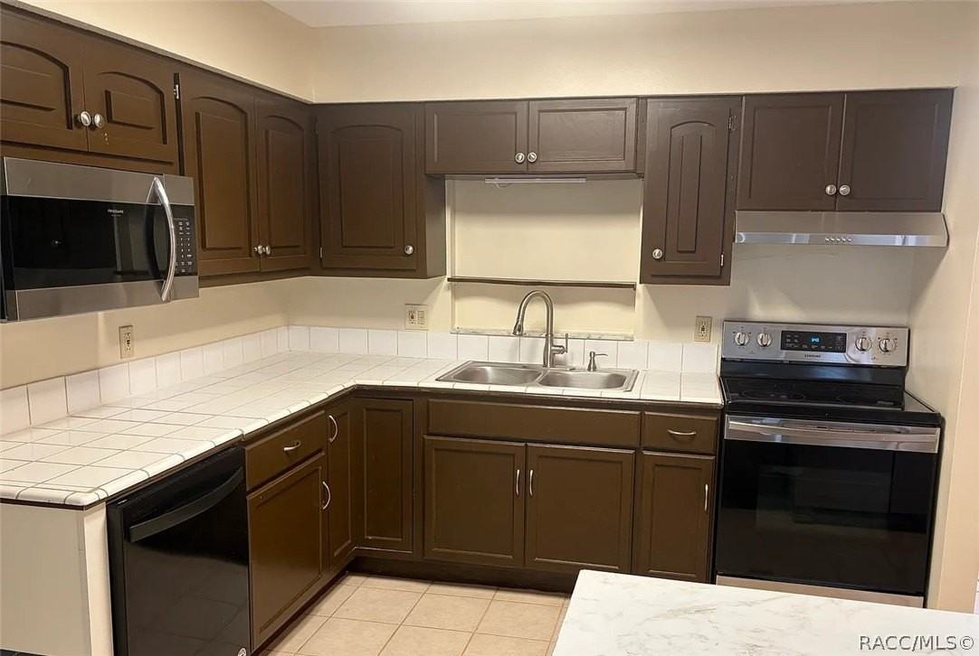 1134 Se 3rd St - Photo 7 of 25