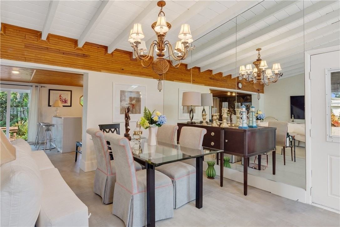 618 Holly Rd - Photo 5 of 36