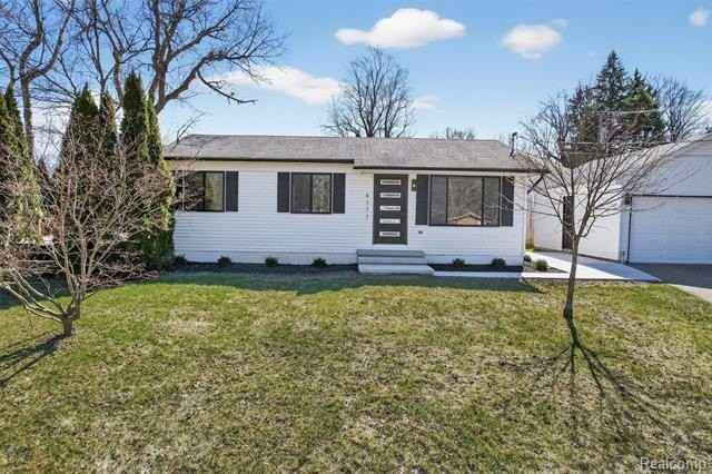 4171 Mapleleaf Rd - Photo 3 of 42