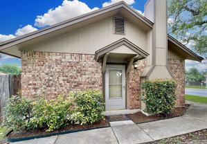 10254 Dover Rdg Apt 401 - Photo 1 of 1