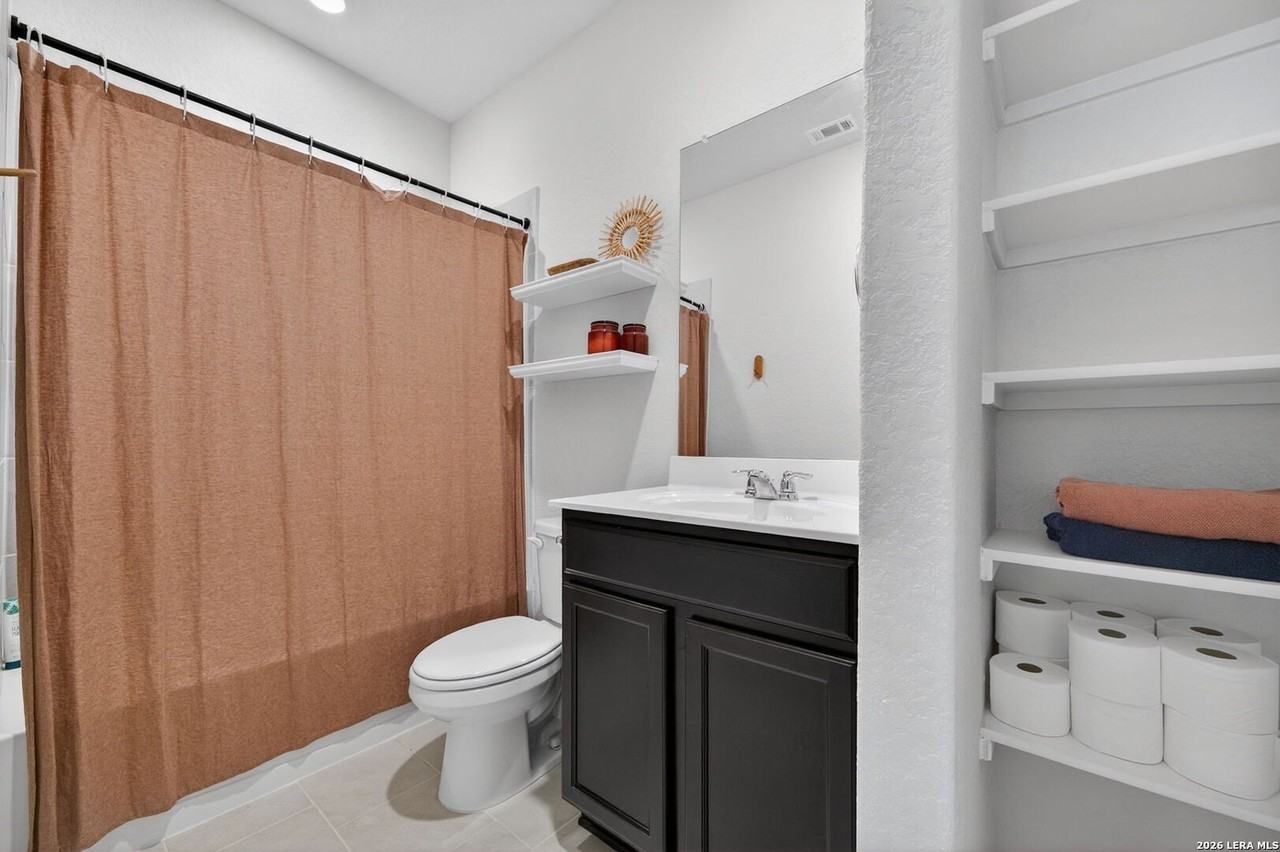 5555 Stormie Keep - Photo 7 of 28