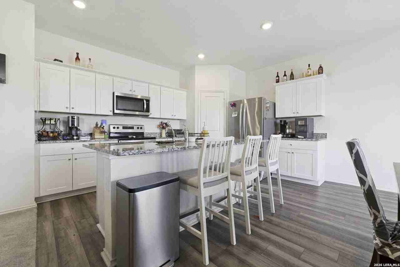 5810 Rue Picasso - Photo 3 of 23