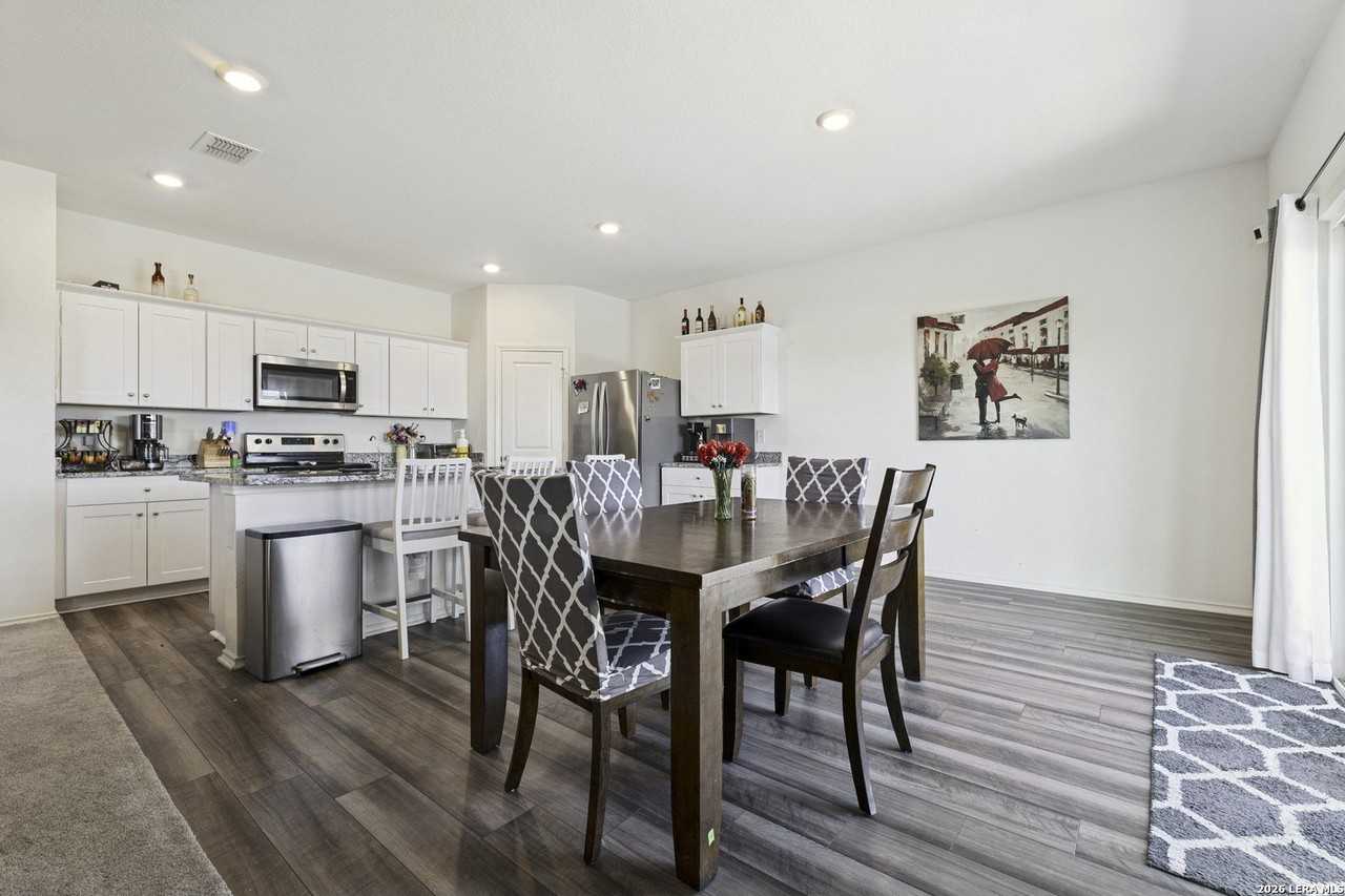 5810 Rue Picasso - Photo 7 of 23