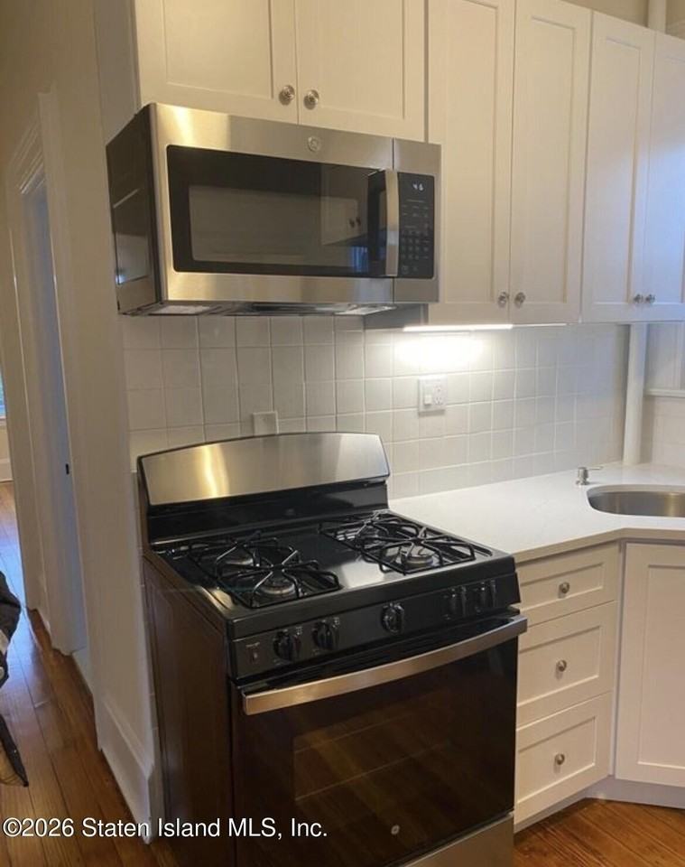 117 Liberty Ave Unit 2 - Photo 3 of 7