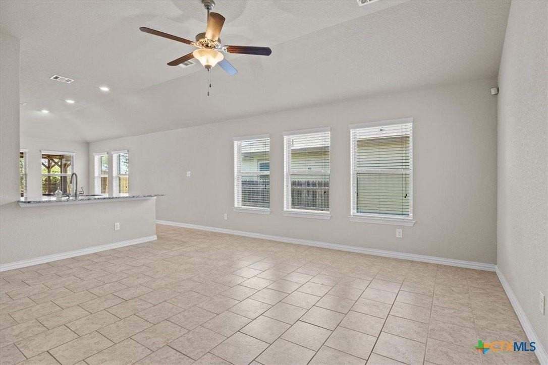 5642 Meadow Sky - Photo 5 of 26