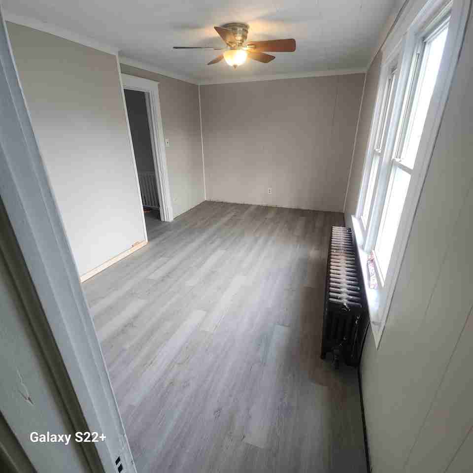 724 Augustus Pl - Photo 4 of 6