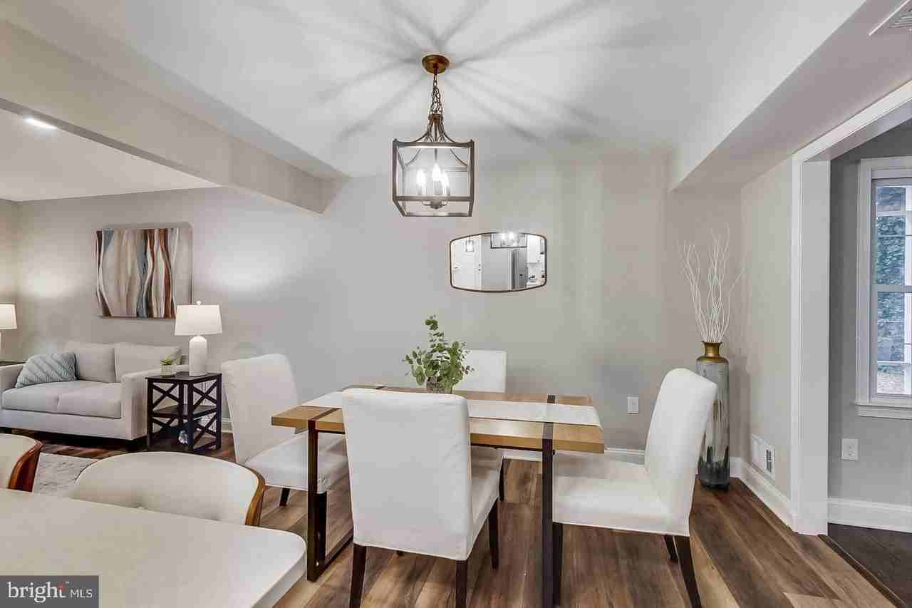 8530 Monticello Ave - Photo 7 of 26